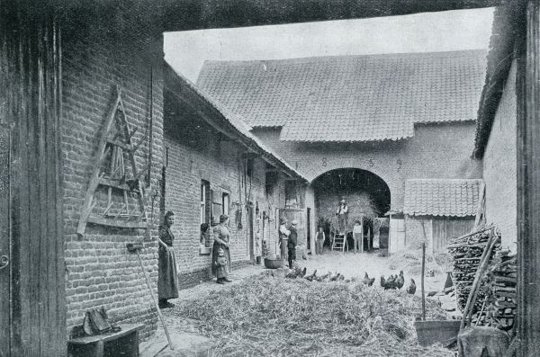 BINNENPLAATS EENER ZUID-LIMBURGSCHE BOERDERIJ