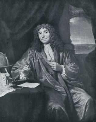 ANTONY VAN LEEUWENHOEK 1632  24 OCTOBER  1932. Naar een schilderij van J. Verkolje, eigendom van het Rijksmuseum, in bruikleen afgestaan aan het Historisch Natuurwetenschappelijk Museum te Leiden