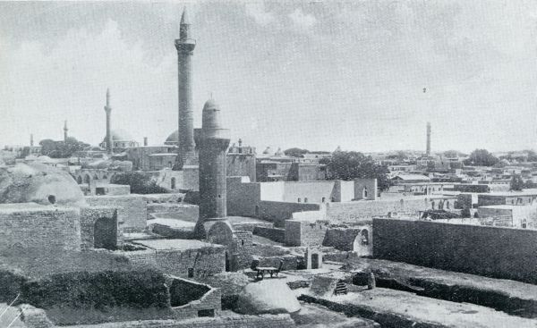 Syri, 1933, Aleppo, ALEPPO MET ZIJN MOSKEEN EN MINARETS