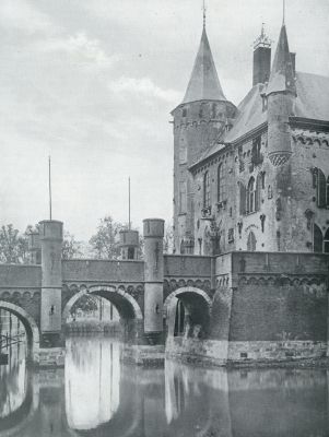Noord-Brabant, 1933, Heeswijk Dinther, DE SLOTBRUG VAN HET KASTEEL TE HEESWIJK IN NOORD-BRABANT