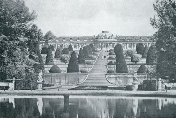 Duitsland, 1933, Potsdam, DE WIJNBERG VAN HET SLOT SANSSOUCI