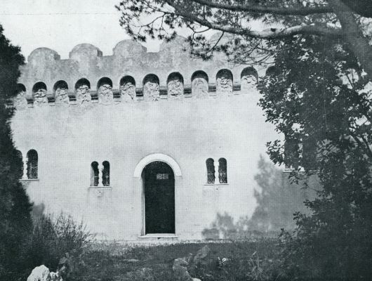 Itali, 1933, Anacapri, EEN PLEK VOOR MEDITATIE EN WERK. DE STRENGE EENVOUD VAN DE KLEINE HERMITAGE VAN LA GUARDIA