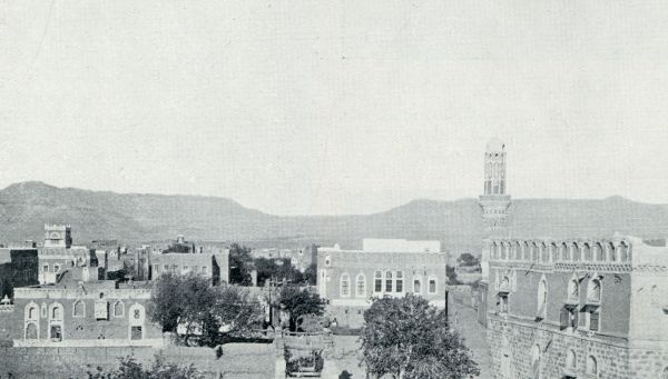 Jemen, 1933, Sanaa, PANORAMA VAN SAN'A VAN HET DAK VAN HET GASTENGEBOUW