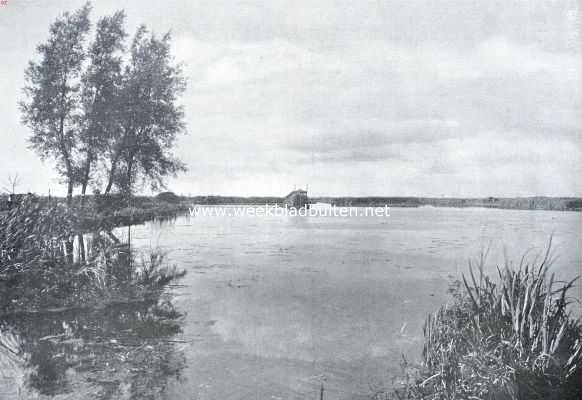 Noord-Holland, 1934, Kortenhoef, Over water- en veenland. Bij de Kortenhoefsche Plassen