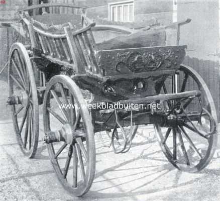 Zuid-Holland, 1934, Onbekend, De Alblasserwaard. Ouderwetsche hooiwagen met gekleurd snijwerk uit de streek van de Giessen