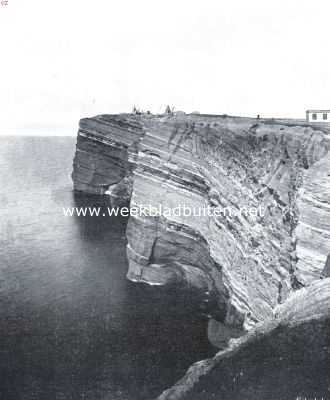 Duitsland, 1934, Onbekend, De rustelooze aarde. Schuinopgerichte lagen van afwisselende samenstelling aan de steile kust van Helgoland