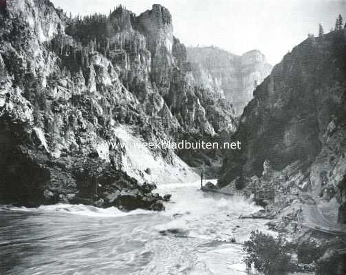 Amerika, 1934, Onbekend, De rustelooze aarde. - Erosievormen. De Rapids Caon van de Grand River in Colorado