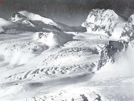 Zwitserland, 1934, Onbekend, Uitzicht van de Brittannia-hut: Strahlhorn, Alderpas en Rimpfischhorn