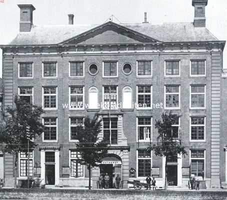 Zeeland, 1934, Middelburg, Walcheren, de tuin van Zeeland. Het Oostindisch Huis te Middelburg na de verbouwing van 1711