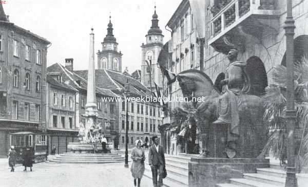 Sloveni, 1934, Ljubljana, Bij Slovenen, Kroaten en Slavonen. Standbeeld van koning Peter I en raadhuis te Ljubljana