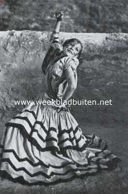 Spanje, 1934, Granada, Granada, Spaansche vreemdelingenstad. Spaansch zigeunermeisje van een der danstroepen op den Sacro Monte