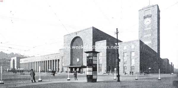 Duitsland, 1935, Stuttgart, Het station te Stuttgart. De foto is denkelijk heel vroeg in den morgen genomen, want midden op den dag is het op dit punt verre van stil