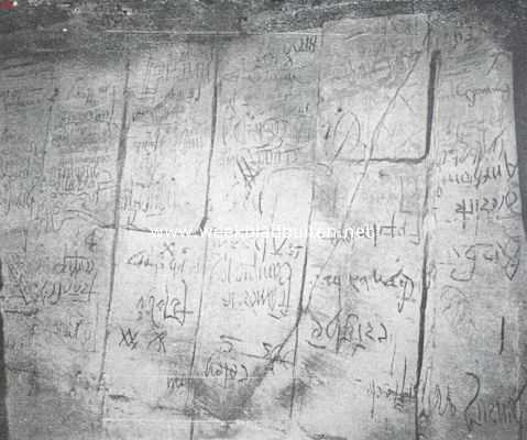 Middeleeuwsche opschriften in den St. Pietersberg