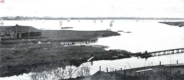 Noord-Holland, 1935, Amsterdam, Aan den rand der groote stad. Gezicht op de Nieuwe Meer van de stadswallen af