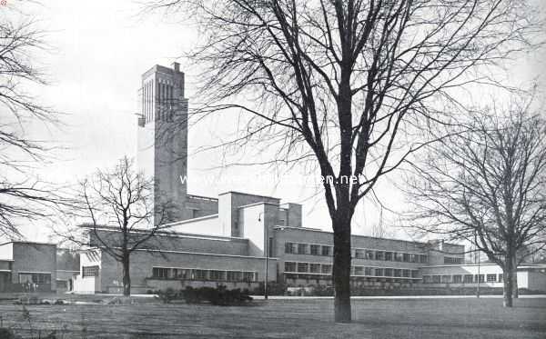 Noord-Holland, 1935, Hilversum, Nederlandsche stadhuizen. Het moderne Stadhuis van Hilversum