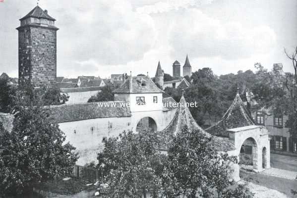 Duitsland, 1935, Rothenburg ob der Tauber, Rothenburg ob der Tauber. De Rderpoort met stadsmuur