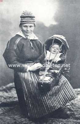 Een Laplandsche vrouw met gemakkelijk transporteerbare wieg