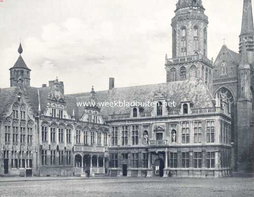 Het stadhuis en het oude landhuis, thans gerechtshof te Veuren