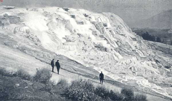 Amerika, 1936, Onbekend, Het Yellowstone Park. Kalksinter terrassen van Mammoth Hot Springs