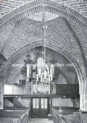 Groningen, 1936, Ulrum, Inwendige van de kerk te Ulrum. In 1916/1917 gerestaureerd onder leiding van den rijksbouwmeester C.H. Peters